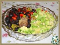 Салат из шампиньонов с авокадо ингредиенты