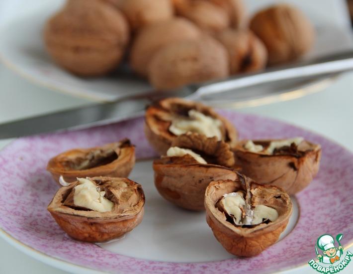 Как легко расколоть грецкие орехи