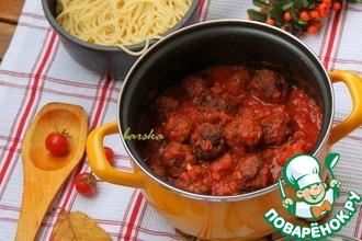 Рецепт: Мясные шарики в томатном соусе по-итальянски