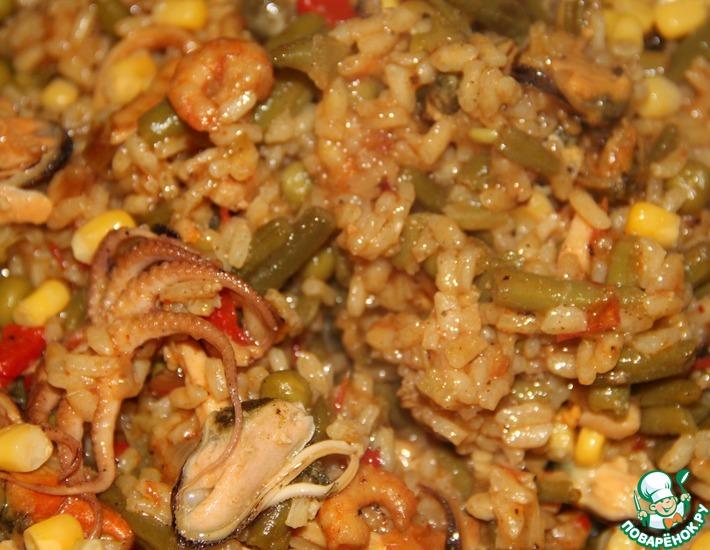 Рецепт: Валенсийская паэлья с морепродуктами и овощами