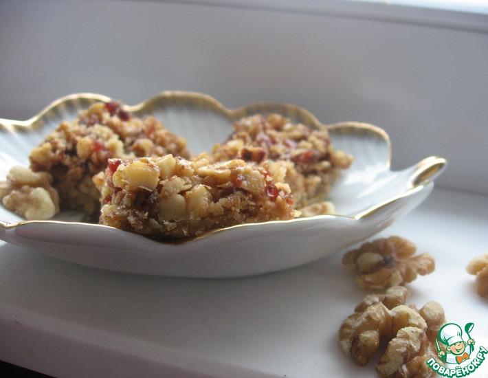 Рецепт: Ореховые квадратики с кленовым сиропом