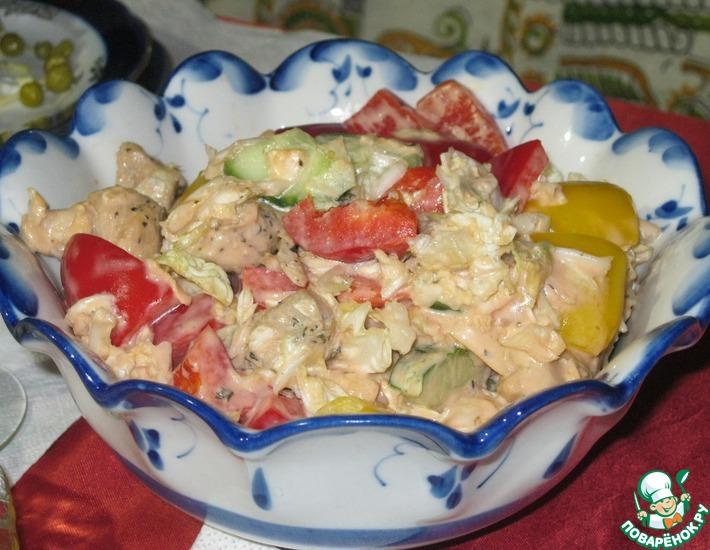 Рецепт: Салат с курицей и китайской капустой