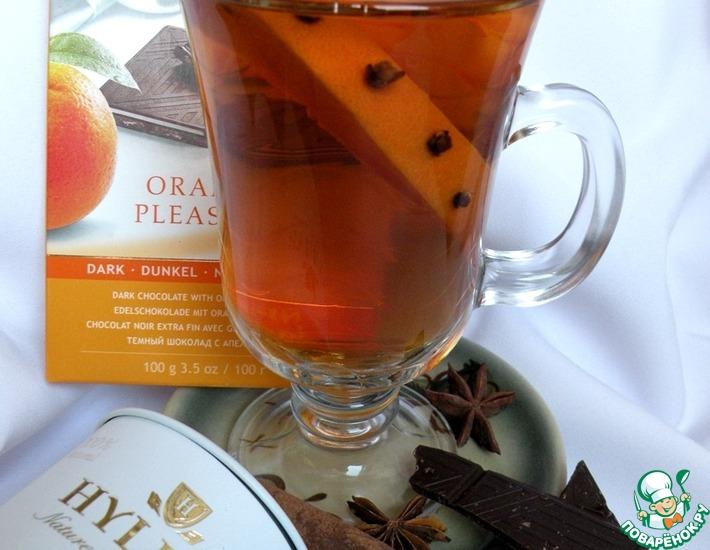 Рецепт: Черный чай с амаретто и апельсином