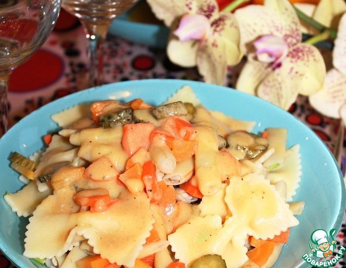 Рецепт: Салат из фарфалле и стручковой фасоли