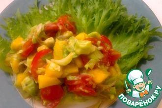 Рецепт: Вегетарианский салат с манго и авокадо