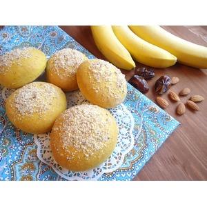 Иранские постные булочки с бананово-финиковой начинкой