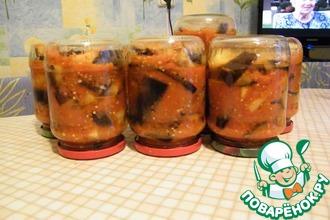 Рецепт: Консервированные баклажаны с помидорами