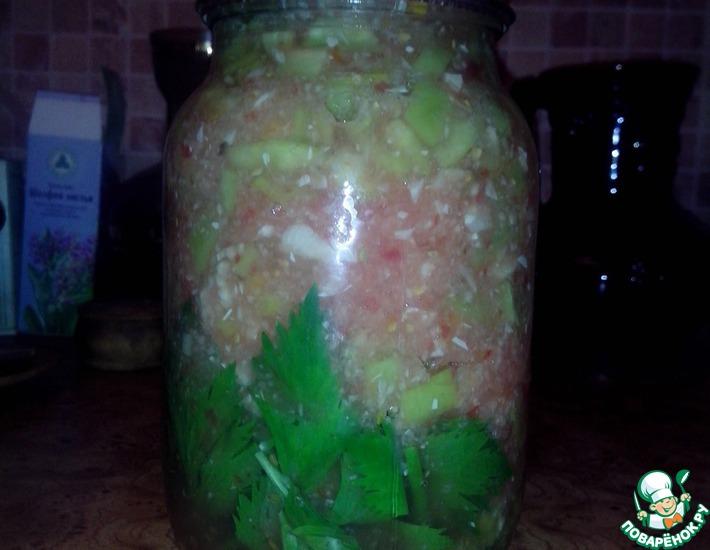 Рецепт: Овощной салат на зиму с патиссонами