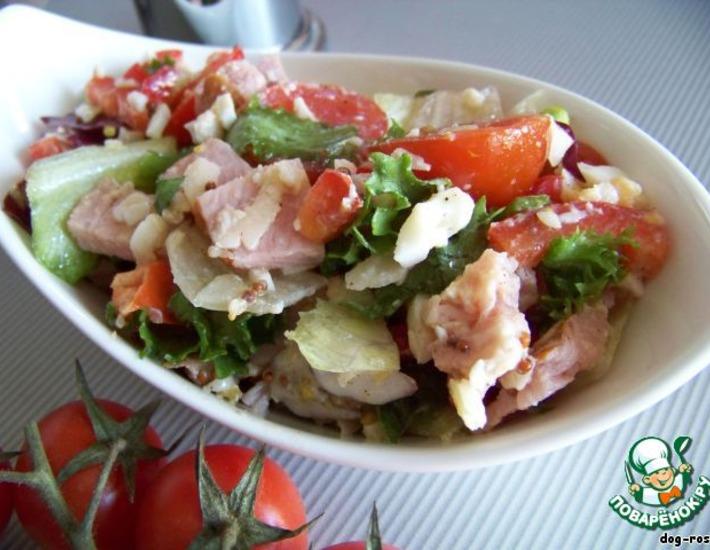 Рецепт: Салат с ветчиной, помидорами и сыром