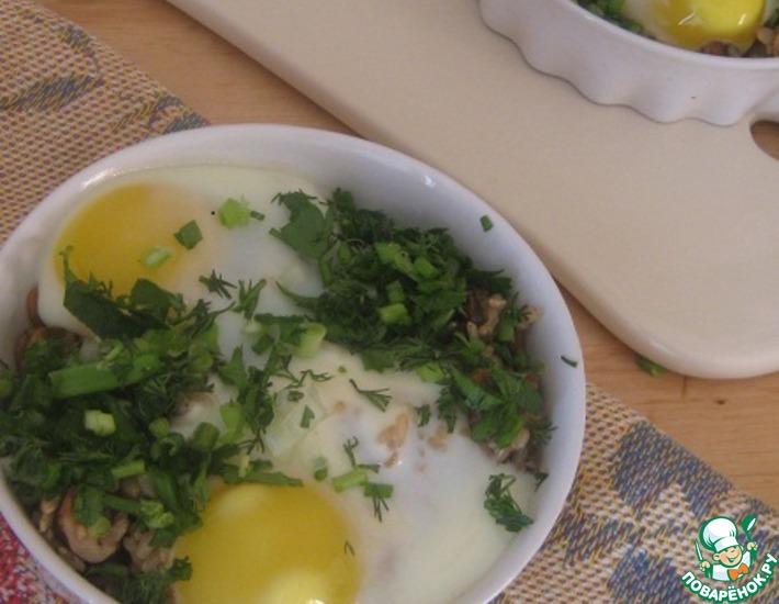 Рецепт: Ореховый рис под яйцом на завтрак
