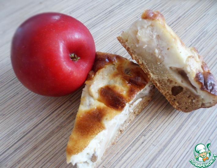 Рецепт: Яблочный пирог с сырным суфле