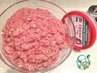 Домашние свиные колбаски с тушеной капустой ингредиенты