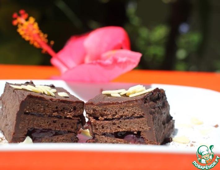 Рецепт: Шоколадное пирожное с черникой