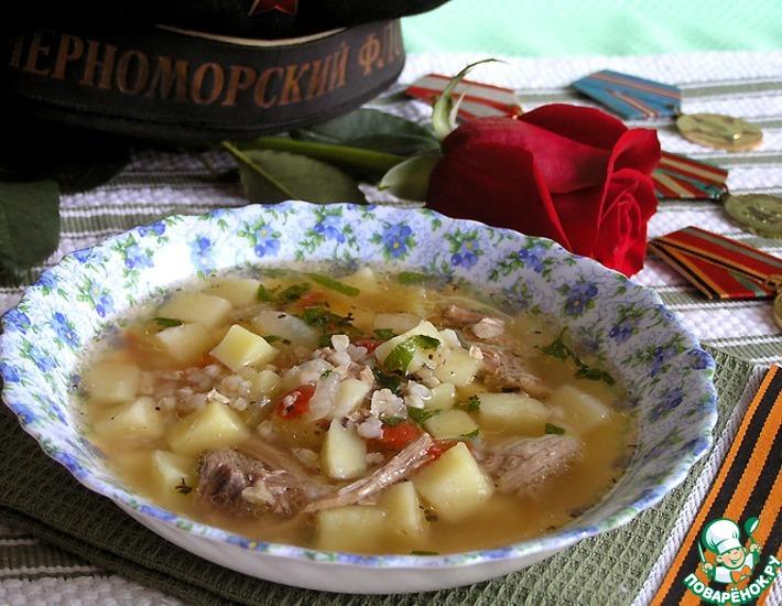 Рецепт: Суп из свинины с зеленой гречкой и томатами