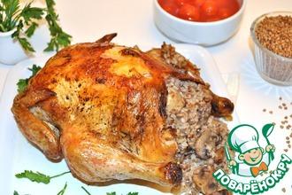 Рецепт: Курица в рукаве, фаршированная гречкой и грибами