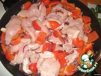 Курица с персиками в сметанном соусе ингредиенты