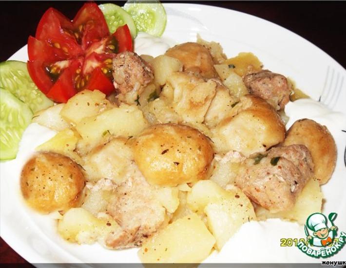 Рецепт: Тушеный картофель с нудлями по-украински