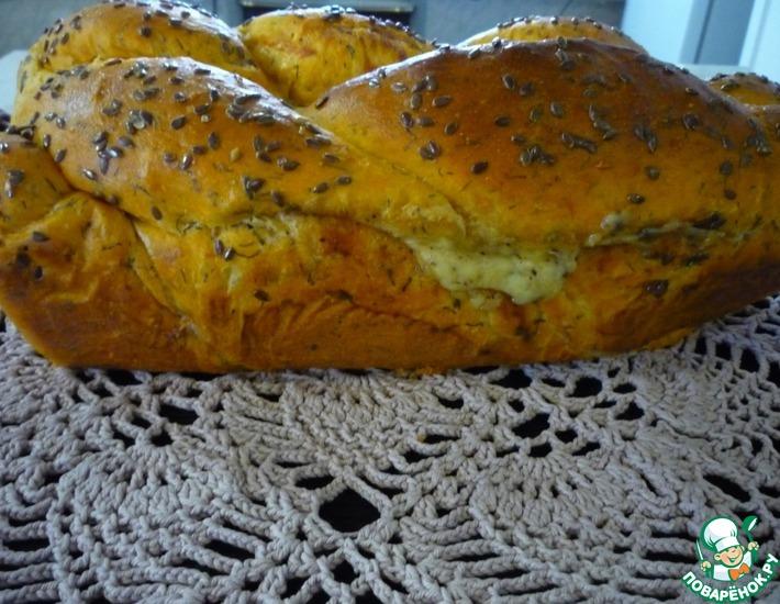 Рецепт: Томатный хлеб Вертунчик с сыром