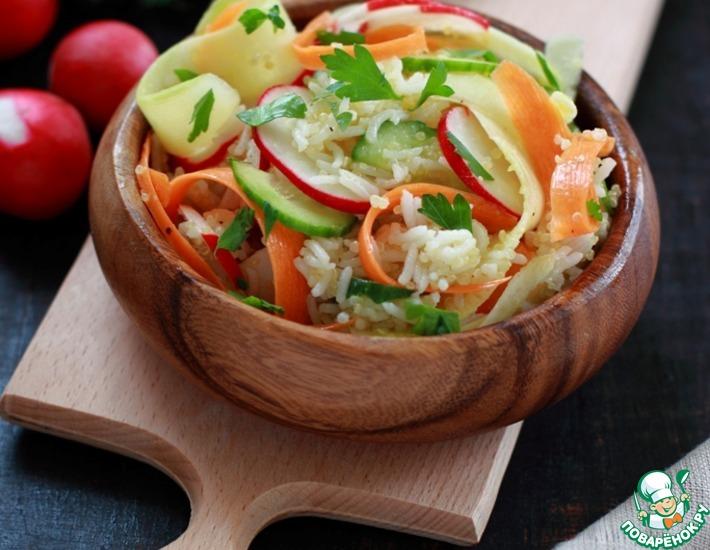 Рецепт: Салат с киноа, басмати и овощами