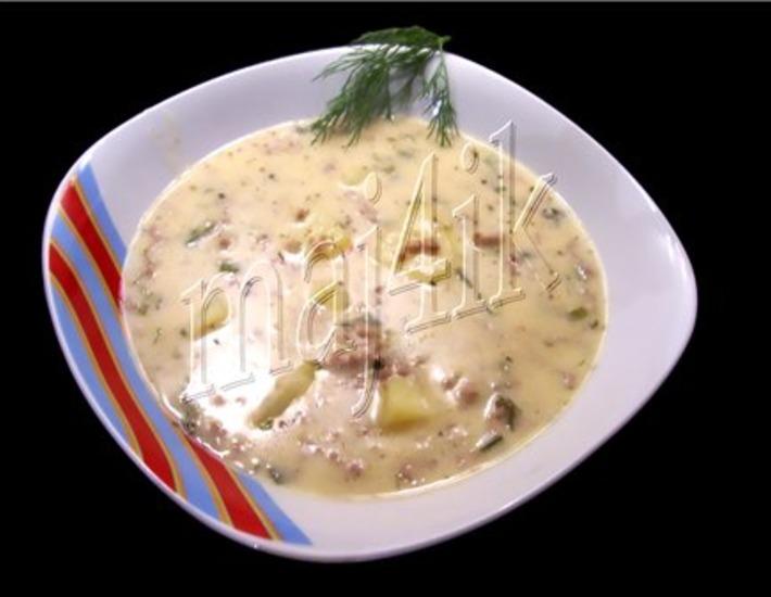 Рецепт: Суп сливочно-сырный с фаршем Объеденье
