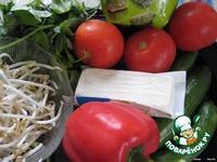 Овощной салат с фетой, соевыми ростками и фисташками ингредиенты