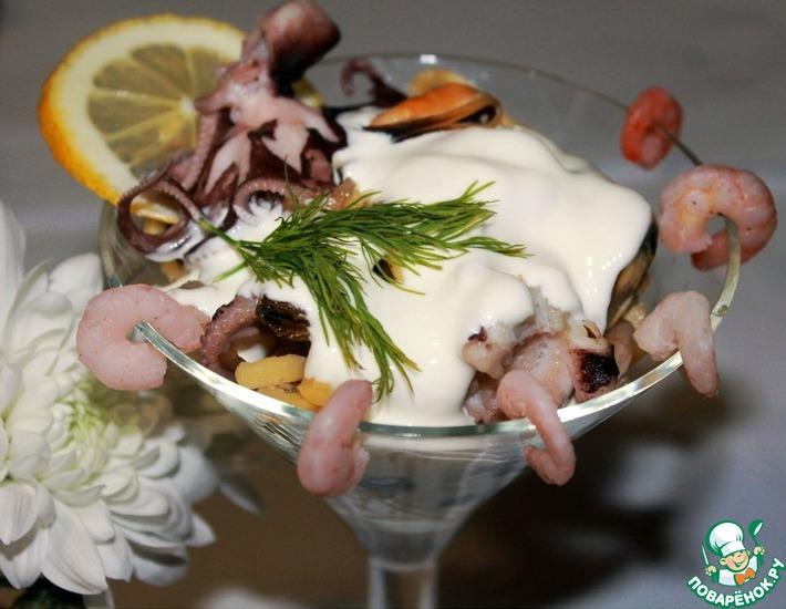 Рецепт: Салат-коктейль Весенний бриз