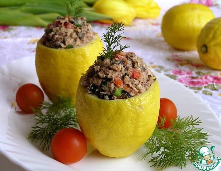 Рецепт: Лимоны с салатом из тунца