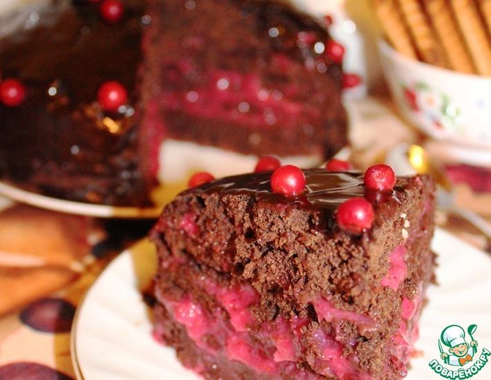 Рецепт: Шоколадно-брусничный торт постный