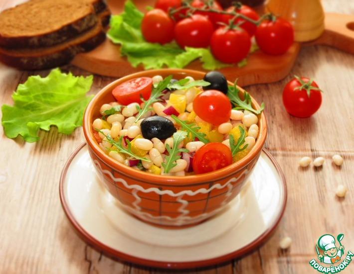 Рецепт: Салат из белой фасоли и овощей