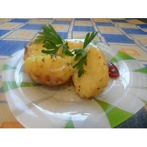 Картофель в чесночно-сырном соусе