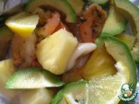 Запеченные креветки с семгой, ананасом и авокадо ингредиенты