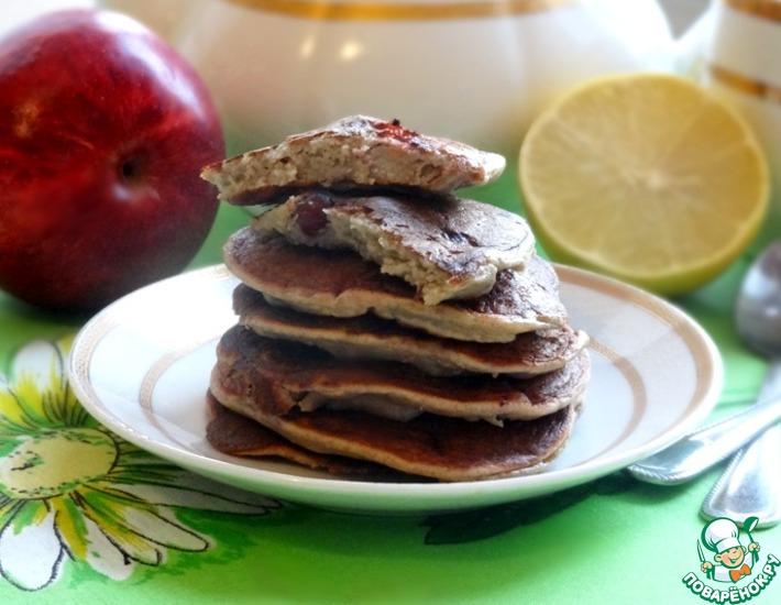 Рецепт: Хоткейки с бананом и клюквой