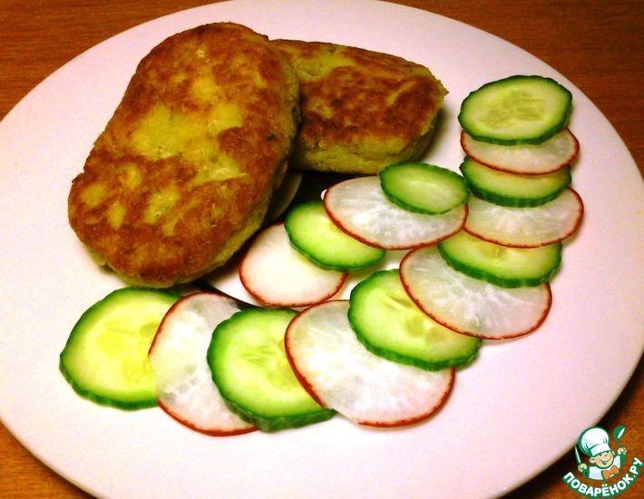 Рецепт: Биточки из рыбы и картофеля