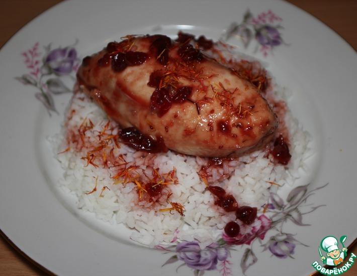 Рецепт: Курица с рисом в клюквенно-медовом соусе