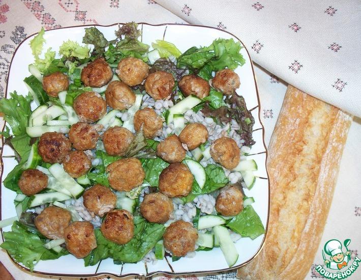 Рецепт: Сытный салат с перловкой