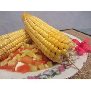 Кукуруза, запеченная на овощной подушке