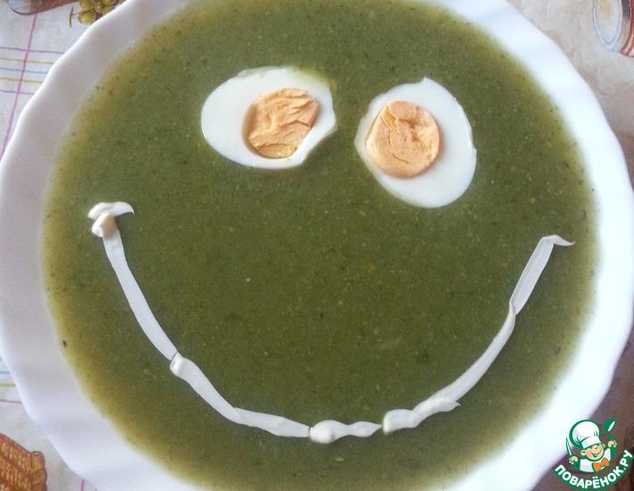Рецепт: Суп-пюре со шпинатом и зеленым горошком