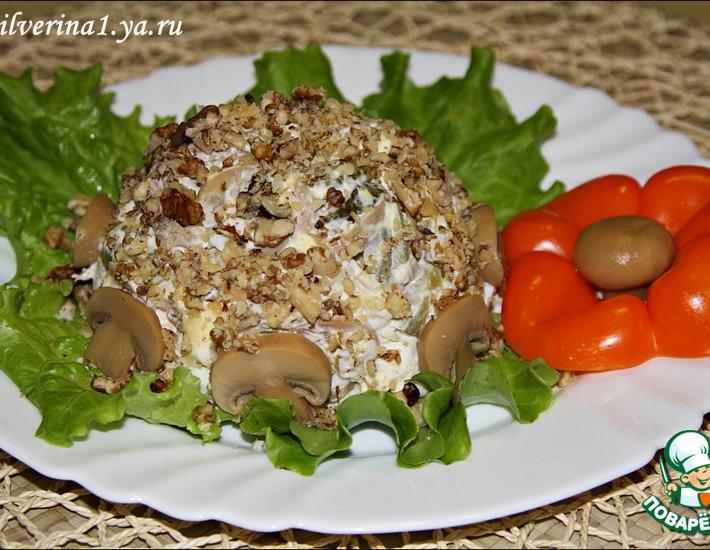 Рецепт: Салат с мясом и грибами