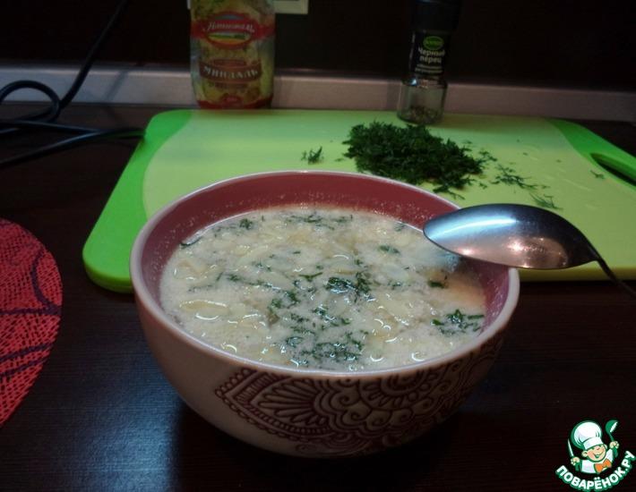 Рецепт: Куриный суп с миндалем в мультиварке