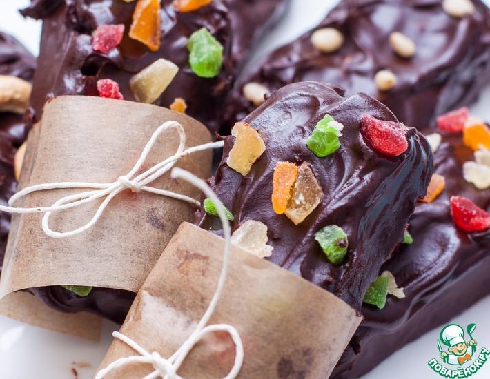 Рецепт: Шоколадно-вафельные конфеты с черносмородиновым желе