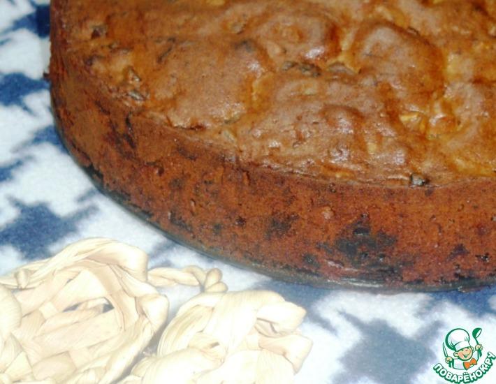 Рецепт: Пирог с черносливом, курагой, орехами и шоколадом
