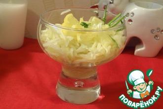 Рецепт: Салат из сельдерея, капусты и яблок