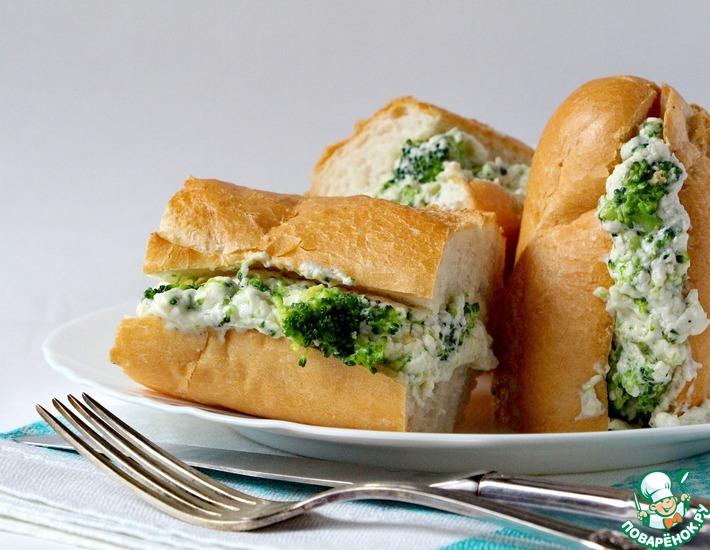 Рецепт: Сендвич с брокколи и соусом Морне