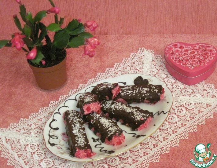 Рецепт: Вишнево-кокосовые конфеты-батончики в шоколаде