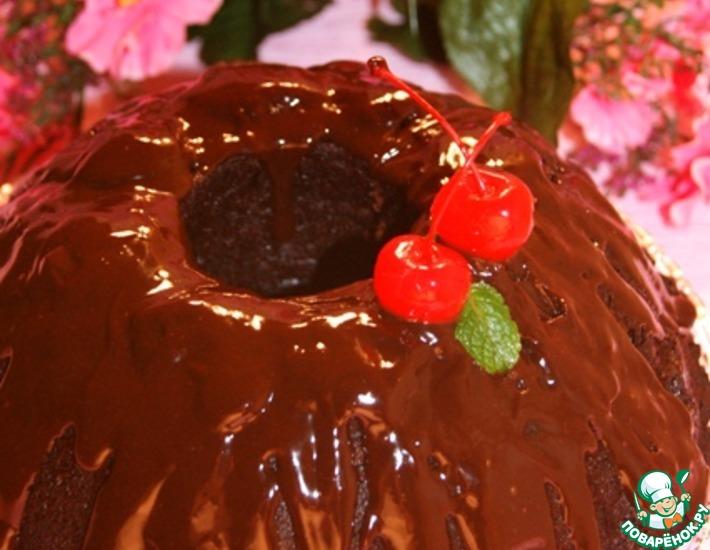 Рецепт: Шоколадный кекс с вишней Отелло