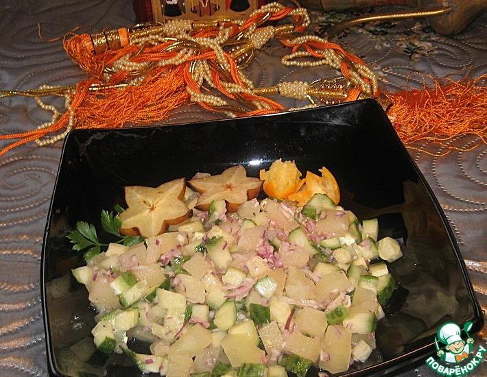 Рецепт: Салат из огурцов с ананасами
