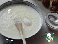Быстрый рисовый пудинг с корицей и горячими сливами ингредиенты