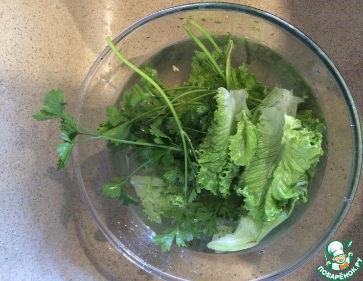 Хрустящая зелень для салата