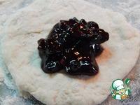 Пирожки с черничным джемом и черносливом в глазури ингредиенты