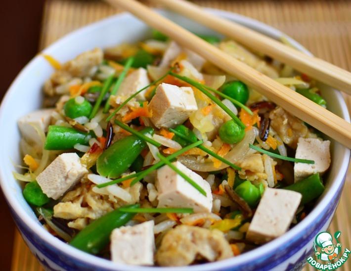 Рецепт: Пан-азиатский жареный рис